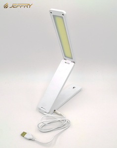 Đèn Bàn Di Động Có Thể Điều Chỉnh Có Thể Sạc Lại Có Thể Gập Lại Nhiệt Độ Màu Có Thể Thay Đổi Với Đèn Bàn Cảm Ứng <span class=keywords><strong>Dimmer</strong></span> Đèn Đọc Sách - Product Image 4