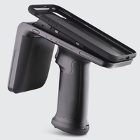 Lecteur RFID UHF portable robuste Chainway R6 avec lecteur de codes-barres Impinj E710 et Zebra SE2707 intégré pour le suivi des actifs