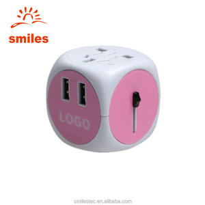 Adaptador de enchufe de viaje Cubic, convertidor de salida internacional con doble potencia USB - Product Image 6