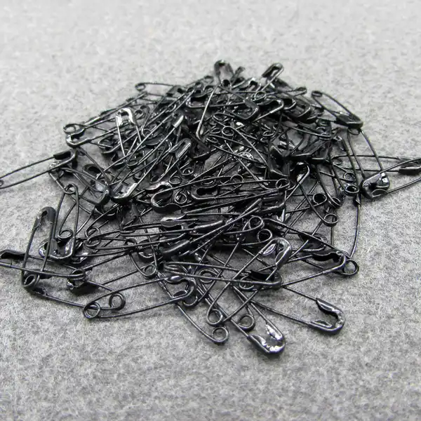 black brass small safety pins 000#