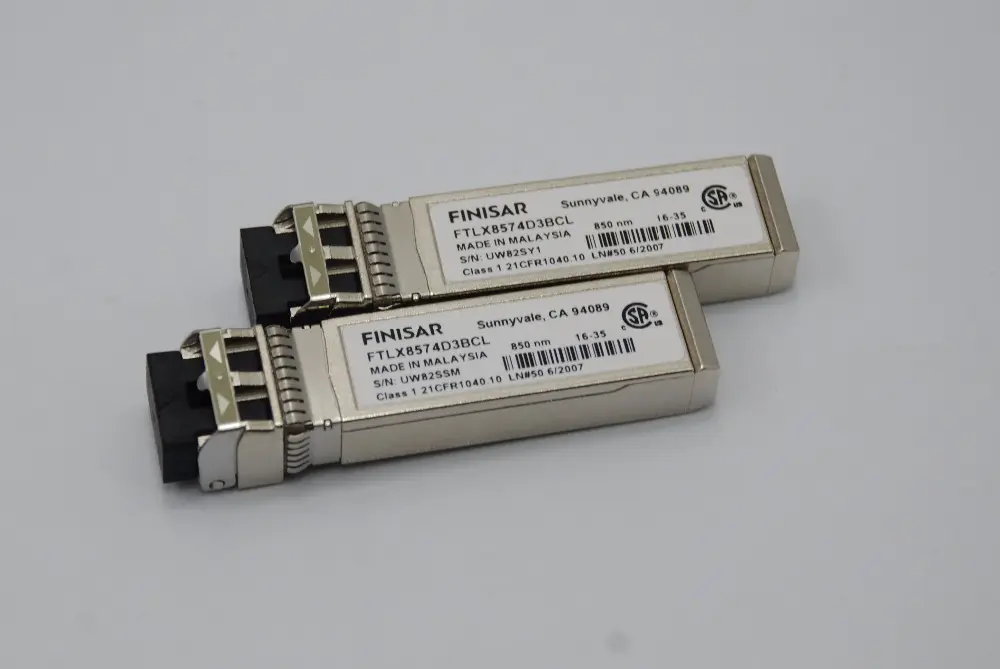 Finisar FTLX8574D3BCL 10G SFP850nmマルチモード10GBase-SR SW 400 mSFP光トランシーバー