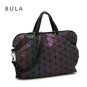 2024 neuMode Laser leuchtende Blitz reflektierende Tragetasche Bao geometrischer Laptop Handtasche für Damen Großhandel