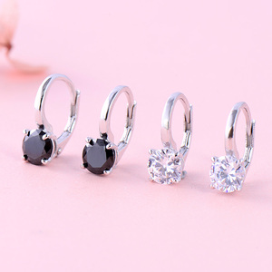 POLIVA Boucles <span class=keywords><strong>d</strong></span>'oreilles solitaires en zircon cubique avec <span class=keywords><strong>diamant</strong></span> unique Boucles <span class=keywords><strong>d</strong></span>'oreilles en argent sterling S925 avec serrure française de Guangzhou, Chine - Product Image 5