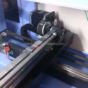 Venta caliente De Madera/<span class=keywords><strong>jade</strong></span>/recubierto de Metal De Aluminio 1390 de Corte Por Láser/Máquina de grabado Con 1300*900mm China - Product Image 4