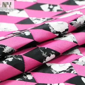 Nanyee Textile Woven Pink Check Custom Jacquard Fabric