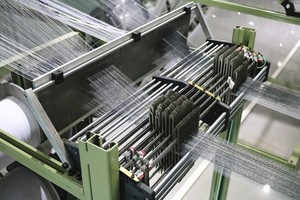 Máy Dệt Vải Hẹp Yitai Tự Động - Product Image 3