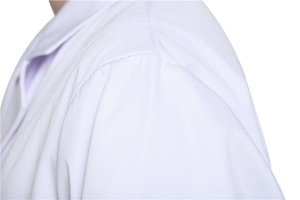 Blouse médicale d'hôpital pour femme, blouse <span class=keywords><strong>de</strong></span> laboratoire Songxin, logo personnalisé, en polycoton 50 % tissé respirant, unisexe, avec boutons, blanche - Product Image 6