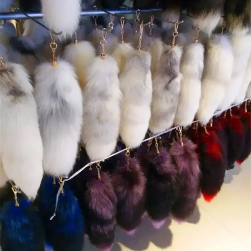 Fashion Lovely Design Wholesale Natural Fox Tail / Fairy Real Fox Fur Tail Keychain