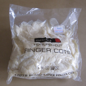 Hoge Kwaliteit Transparante Latex Vingerbedjes Gesneden Type Vingerbedjes - Product Image 2