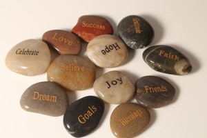 Galets gravés de haute qualité, pierre de jardin avec des <span class=keywords><strong>mots</strong></span> simples de détente, 30mm - Product Image 3