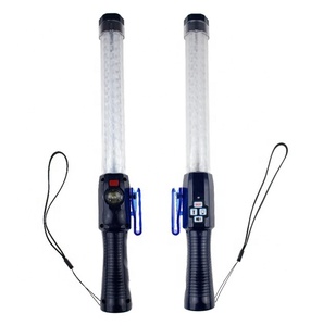 充電式磁気ホイッスル付き<span class=keywords><strong>LED</strong></span>点滅警告安全信号棒 多機能交通整理棒 - Product Image 1