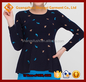 Ragazza cute bee stampato girocollo fishtail maglione di cachemire - Product Image 1