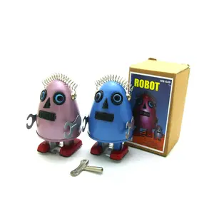 ビンテージブリキのロボットおもちゃ新製品子供のおもちゃ金属面白い巻き取り卵巻き取りおもちゃ