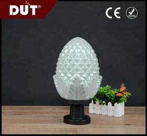 Wholesales Golden Rose IP44 Plastic E27 Outdoor Ultraviolet Gate Pillar <strong>Pineapple</strong> Shape Garden <strong>Light</strong> 1-Year Warranty 110V-220V - Product Image 4