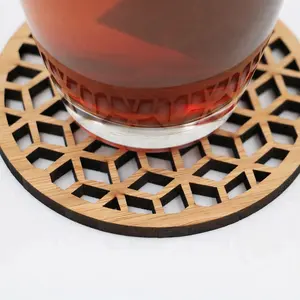Posavasos de Bambú en Blanco Cortados con Láser OEM/ODM para Decoración de Mesa - Product Image 1
