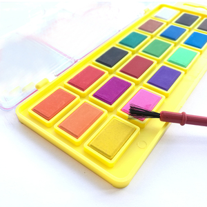 Set di 18 Colori di Acquerelli Opachi con Pennello, Vendita all'Ingrosso - Product Image 4