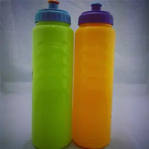 Пользовательские 1 литровые бутылки с водой пластиковые галлон кувшины из Китая бутылку воды завод
