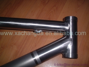 Titanium barato 48 cm <span class=keywords><strong>cuadro</strong></span> de la <span class=keywords><strong>bicicleta</strong></span> mtb Ti <span class=keywords><strong>52</strong></span> cm <span class=keywords><strong>bicicleta</strong></span> de montaña marco de la bici de montaña 29er del carbón - Product Image 2