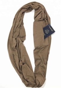Women Lightweight <strong>Infinity</strong> Travel <strong>Scarf</strong> with Hidden Zipper Pocket - Product Image 4