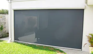 مخصص HDPE نشمر الظل في الهواء الطلق نافذة يمكن طيها ولفها للنوافذ
