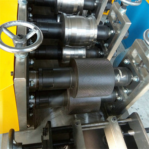 Métal Boucles Canal Rouleau Formant La Machine CU stud et treillis rouleau de quille lumière formant la machine C En Acier - Product Image 6