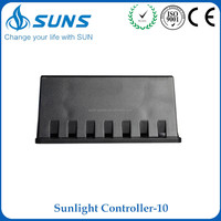 Chine prix concurrentiel Vent d'ion de Lithium 12 v 24 v 10a solaire pwm contrôleur de charge avec chargeur