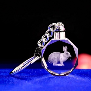 Biểu Tượng Tùy Chỉnh Hình Trái Tim Hình Bát Giác LED Pha Lê Keychain Tự Làm Kính Keyholders Với 3D Laser Khắc Thiết Kế - Product Image 3