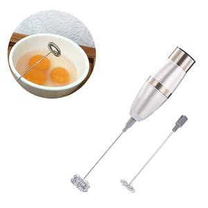 Mousseur à lait électrique portatif à piles avec 2 têtes pour café, latte et lait - Product Image 3
