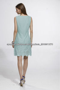 <span class=keywords><strong>vestido</strong></span> <span class=keywords><strong>de</strong></span> color claro con bordados y perlas - Product Image 4