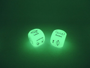 2015 mejor venta brillan en la oscuridad eroticos para adultos del sexo juego de <span class=keywords><strong>dados</strong></span> - Product Image 4