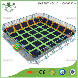 Curioso Slam Dunk Jump usado de trampolín para la venta - Product Image 1