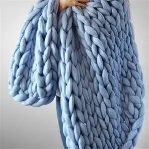 Couverture lestée couverture en laine lourde 2020 luxueux gros <span class=keywords><strong>tricot</strong></span> qualité poly-sac carré adultes hiver plaine solide fil teint - Product Image 1