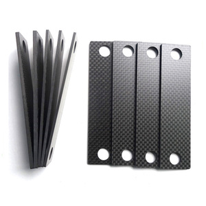 Directement usine <span class=keywords><strong>moins</strong></span> <span class=keywords><strong>cher</strong></span> prix personnalisé Cnc <span class=keywords><strong>fournisseur</strong></span> de Fiber de carbone 1mm-6mm épaisseur plaque de carbone légère - Product Image 1