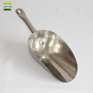 Pala de alimentación para equipo de cría de animales engrosada de gran granja con mango cómodo, pala de venta de piensos de alta calidad - Product Image 4