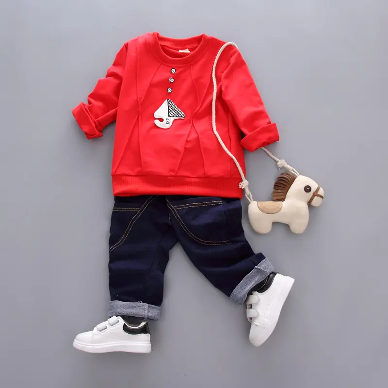 最新デザインファッション子供男の子服セット卸売