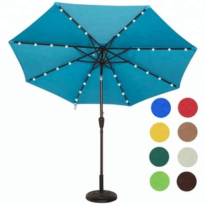 Marco de acero de 9 pies, parasol solar en polvo para exteriores, 32 luces LED, sombrilla para <span class=keywords><strong>patio</strong></span>, mesa, mercado, paraguas de 270cm con inclinación y manivela - Product Image 1