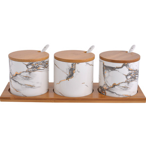 Contenitore per Condimenti in <span class=keywords><strong>Ceramica</strong></span> Effetto Marmo con Inserti Dorati, Barattolo per Sale e <span class=keywords><strong>Spezie</strong></span> con Cucchiaio per Ristoranti - Product Image 2