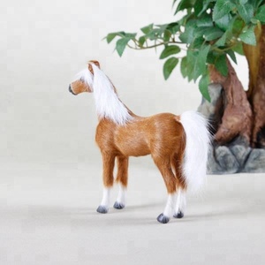 <span class=keywords><strong>Furreal</strong></span> Ami Cheval Jouet Avec Intérieur En Plastique - Product Image 2