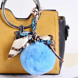 Yongze filles mignon ruban personnalisé <span class=keywords><strong>grosse</strong></span> <span class=keywords><strong>peluche</strong></span> <span class=keywords><strong>boule</strong></span> de fourrure porte-clés <span class=keywords><strong>peluche</strong></span> - Product Image 5