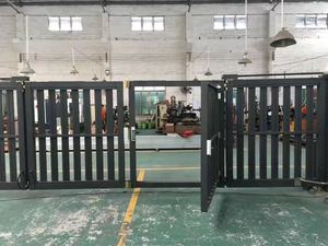 Thương mại Tự động mở đôi cổng xoay có thể thu vào cho lối vào nhà máy khách sạn hoặc sử dụng cổng treo - Product Image 2