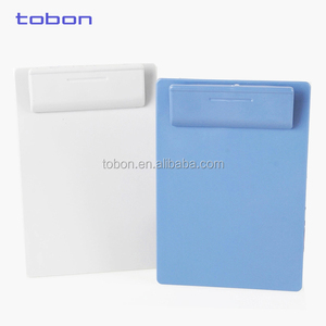 Portapapeles de Plástico con Clip y Soporte para Bolígrafo - Product Image 3