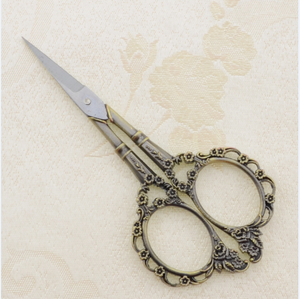 Petits <span class=keywords><strong>ciseaux</strong></span> à broder de style <span class=keywords><strong>vintage</strong></span> pour la <span class=keywords><strong>couture</strong></span> et le tricot-Accessoire pour travaux d'aiguille - Product Image 2