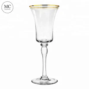 卸売ゴールドバンドデザインワイングラスシャンパングラスのセットエレガントなガラス製品とステムウェア