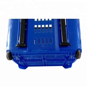 De plástico de colores de <span class=keywords><strong>la</strong></span> cesta de <span class=keywords><strong>la</strong></span> compra con mango para supermercado - Product Image 3