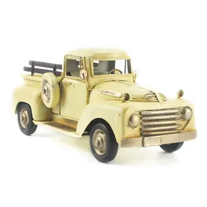 Decor Retro Truck Figurines White Make Old Metal Truck Model Statue Classic Iron Crafts Cafe Bar Decor Antique