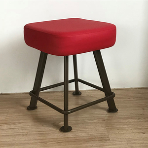 Ghế Máy Đánh Bạc Mô Hình Mới Ghế Da Tổng Hợp Tùy Chỉnh Ghế Phân Bài Mạnh Mẽ Cố Định Bốn Chân Ghế Sòng Bạc Đỏ - Product Image 3