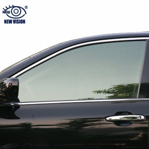 Film Kualitas <span class=keywords><strong>3M</strong></span> Stiker Mobil Pabrik OEM Film Pewarna BC40 untuk Kontrol Tenaga Surya dan Privasi Visual Satu Arah