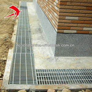 Gouttière de drainage moderne et durable de fabrication philippine avec <span class=keywords><strong>grille</strong></span> en acier galvanisé et garantie de 5 ans - Product Image 2