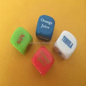 Accessori per giochi da tavolo dadi in resina acrilica con stampa pittura logo fabbricazione gioco per feste mini dadi colorati d20