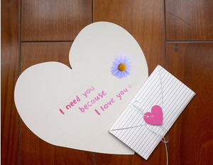 Mini Biglietto d'Auguri a Forma di Cuore con Busta Incorporata - Product Image 4